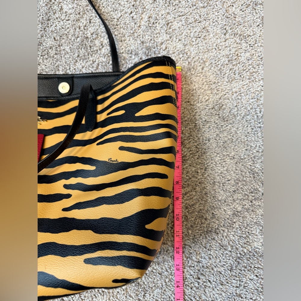 COACH Tiger Print Leather Tote Bag in Yellow and Black - Picture 10 of 12